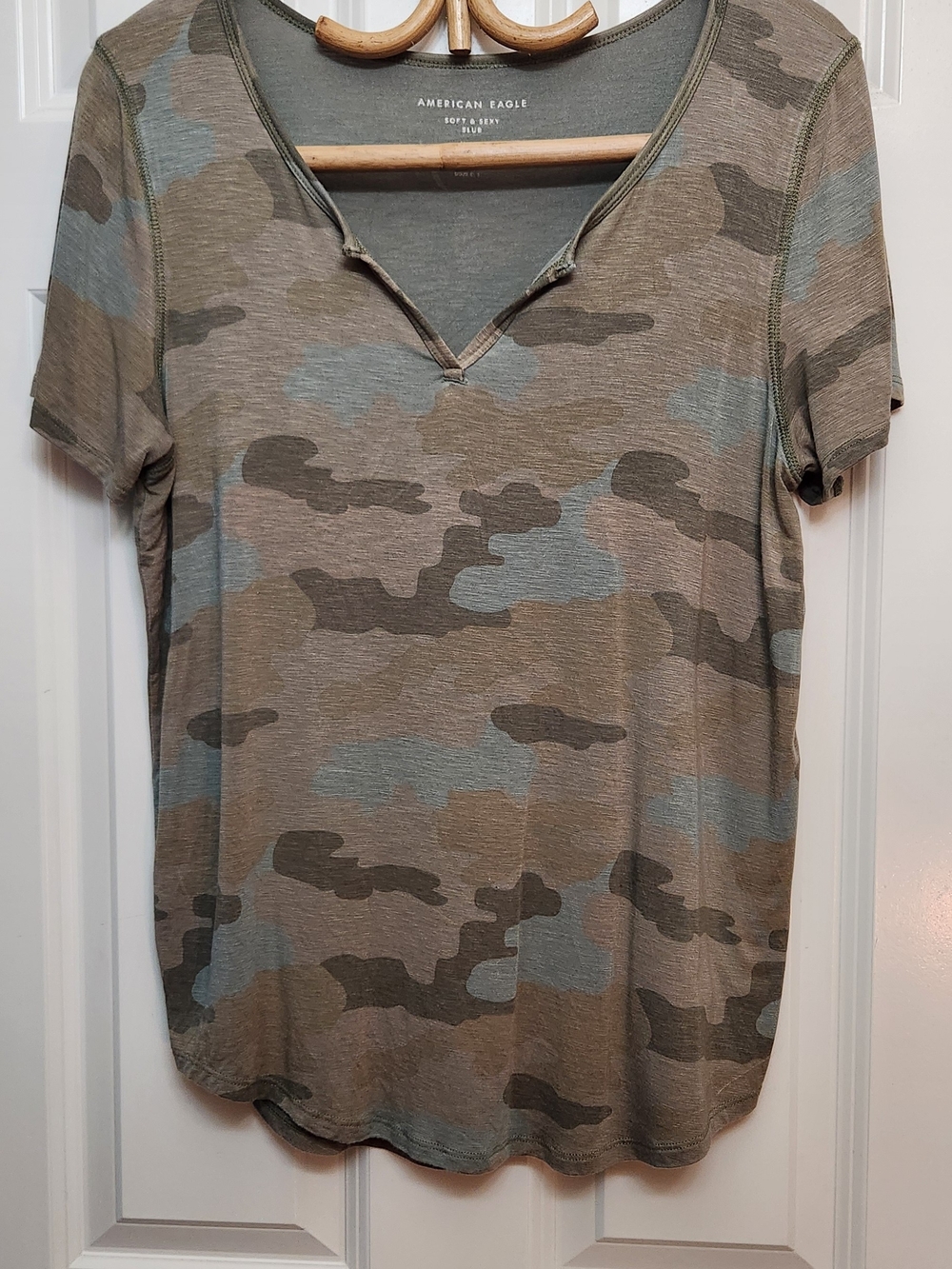 American Eagle Brand, Women's Olive Camo, Soft & Sexy, Short-Sleeve Tee MED.